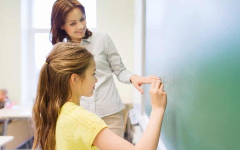 Dlaczego nauczyciel nie może pracować w szkole 40 godzin tygodniowo?